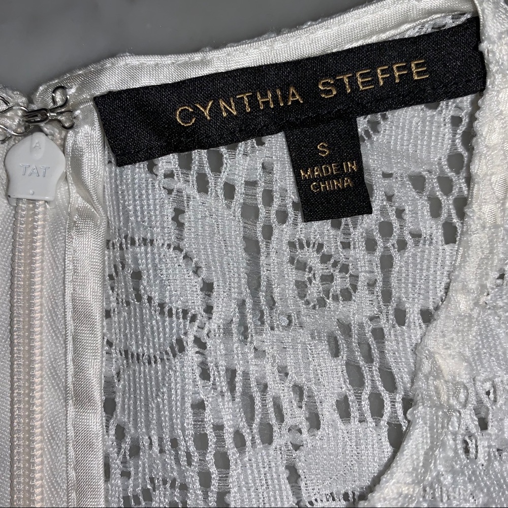 Cynthia Steffe Floral Lace Top - Picture 5 of 6